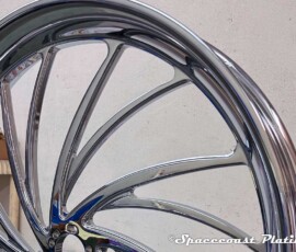 Chrome plated spiral design motorcycle wheel